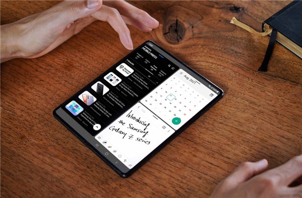 三星 Galaxy Z Fold3 5G：S Pen 开启全新移动办公时代